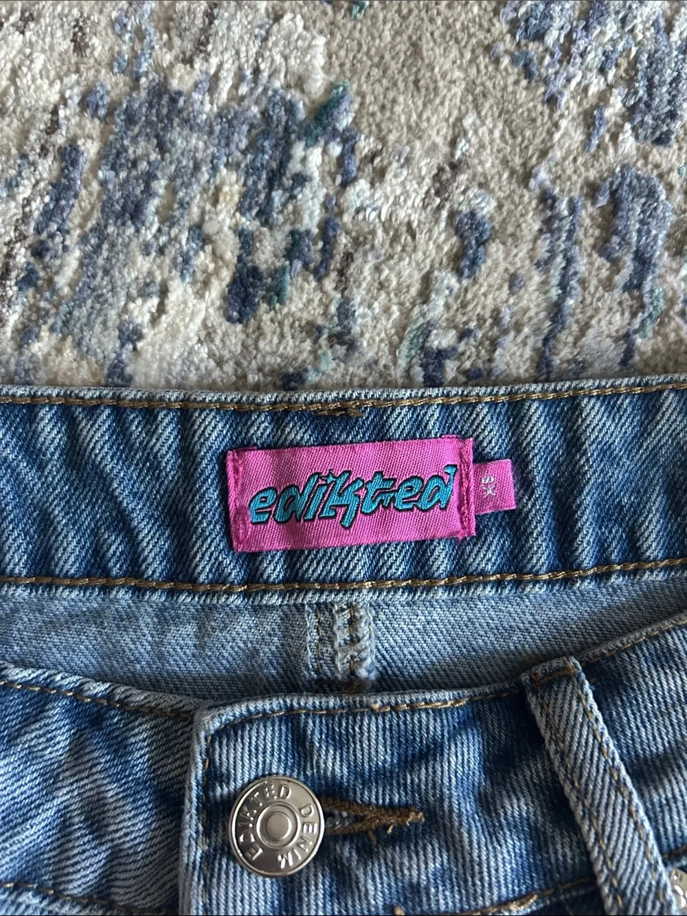 Edikted casual denim